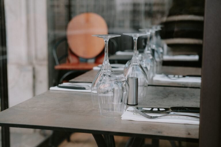 Collecte huile usagée à Paris : le guide pour bien recycler vos huiles alimentaires